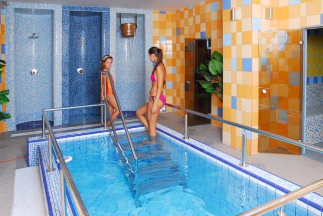 Hotel Nivy Bratislava Exteriör bild